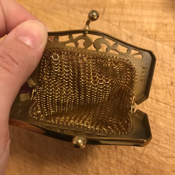 Vintage chainlink coin purse - Picture 2 of 4